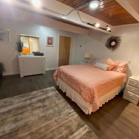 Spacious Lower Level Living All For You! Корвалис Екстериор снимка