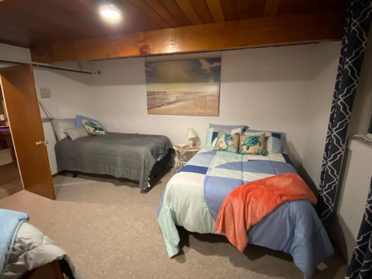 Spacious Lower Level Living All For You! Корвалис Екстериор снимка